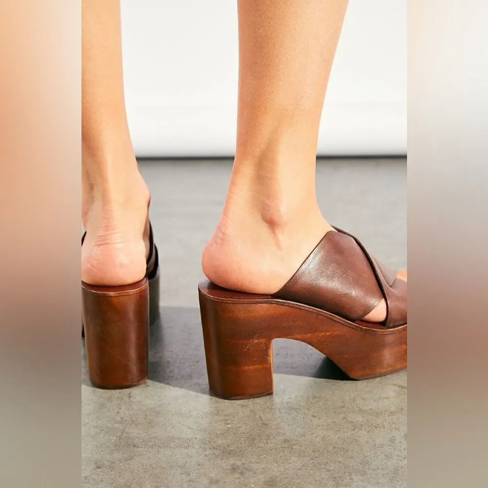 Free People Kora Platform Clogs Chunky Wooden Platform Leather upper